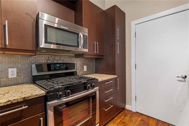 870 Inman Village Parkway NE 204, Atlanta, GA 30307