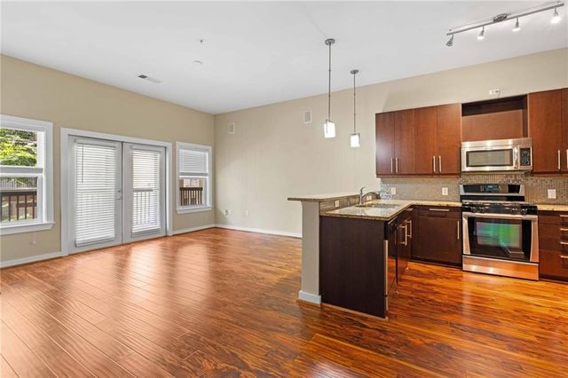 870 Inman Village Parkway NE 204, Atlanta, GA 30307