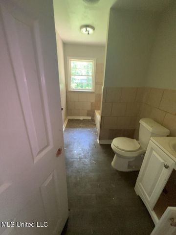 1043 Deryll Street, Jackson, MS 39212