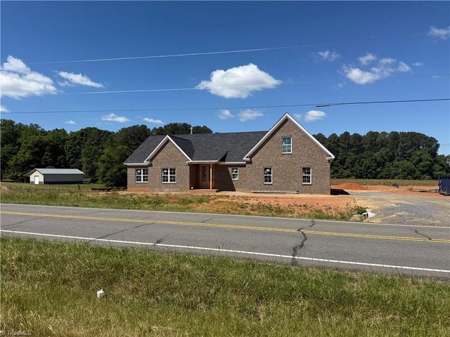 156 Greenhill Road, Mocksville, NC 27028