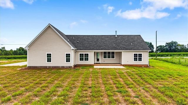 156 Greenhill Road, Mocksville, NC 27028