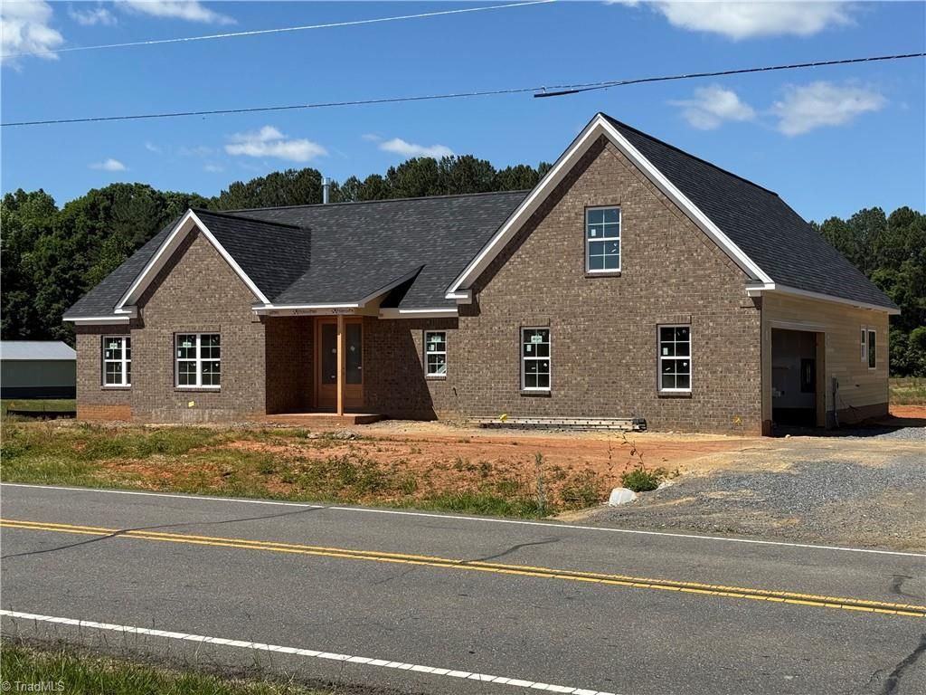 156 Greenhill Road, Mocksville, NC 27028