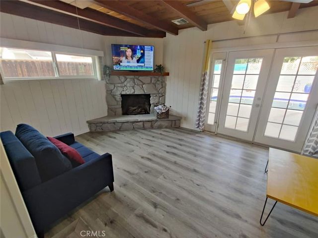 6838 Bertrand, Reseda, CA 91335