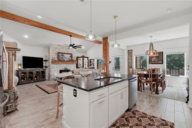 169 N Antelope Avenue, Farmington, AR 72730