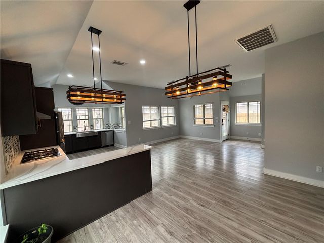 116 Lasino DR, Georgetown, TX 78626