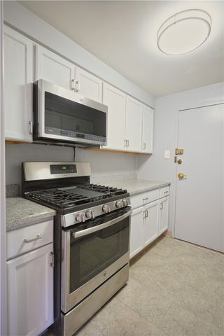 4625 Fifth 408, Oakland, PA 15213