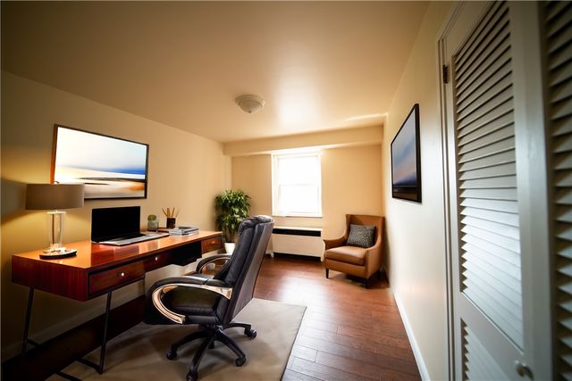 4625 Fifth 408, Oakland, PA 15213