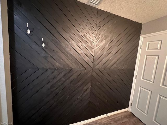 9025 Lamkin CIR, Labelle, FL 33935