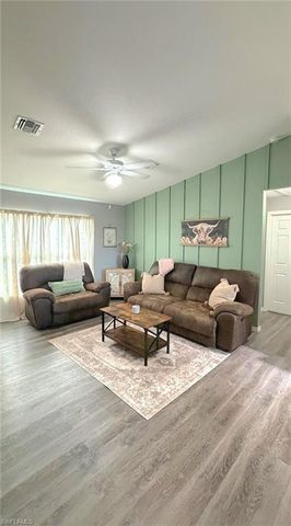 9025 Lamkin CIR, Labelle, FL 33935