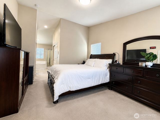 17749 110th Place SE, Renton, WA 98055
