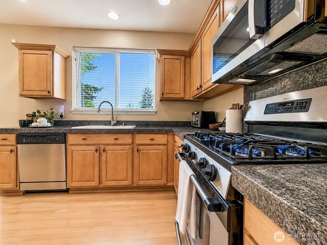 17749 110th Place SE, Renton, WA 98055