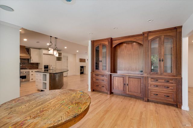 1549 E Napa St, Sonoma, CA 95476