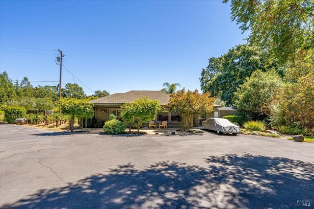 1549 E Napa St, Sonoma, CA 95476