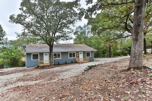 1363 Welch Road, Reeds Spring, MO 65737