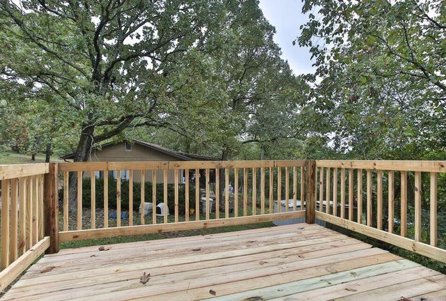 1363 Welch Road, Reeds Spring, MO 65737