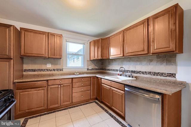 5200 6TH ST, Baltimore, MD 21225