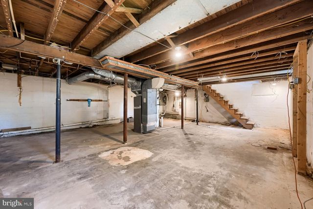 5200 6TH ST, Baltimore, MD 21225