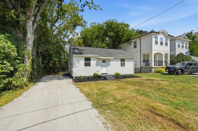 5818 Couch Dr, Nashville, TN 37209