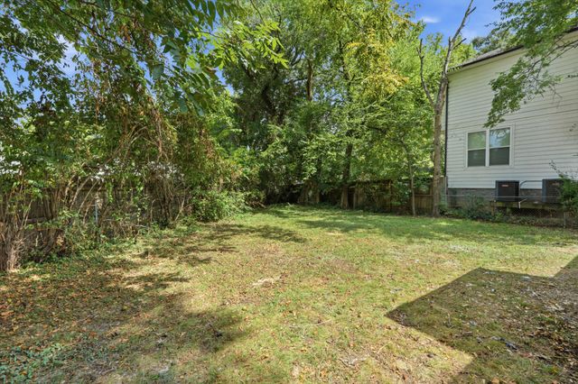 5818 Couch Dr, Nashville, TN 37209