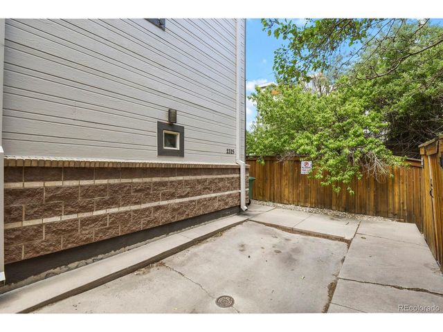 2325 Decatur St, Denver, CO 80211