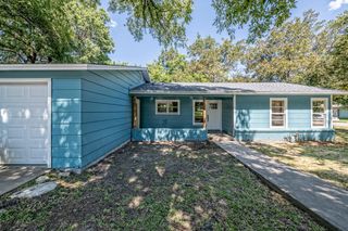 301 N Avenue Q, Clifton, TX 76634