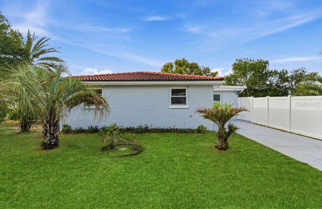 11705 IBIS LANE, Port Richey, FL 34668