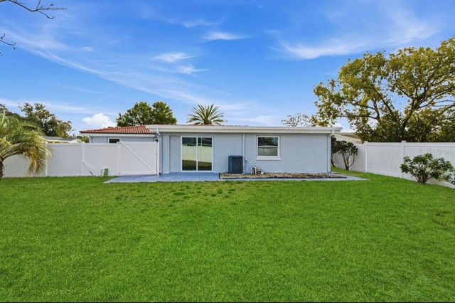 11705 IBIS LANE, Port Richey, FL 34668