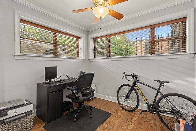 857 W Ainslie Street G, Chicago, IL 60640