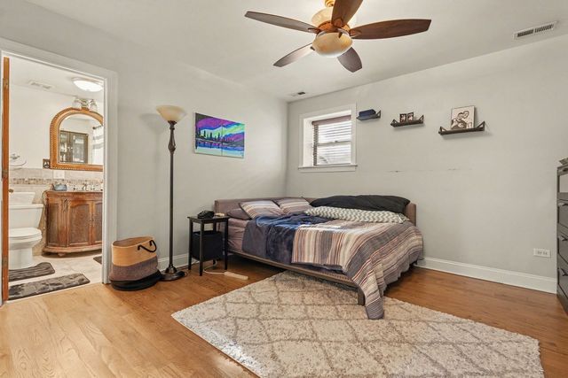 857 W Ainslie Street G, Chicago, IL 60640