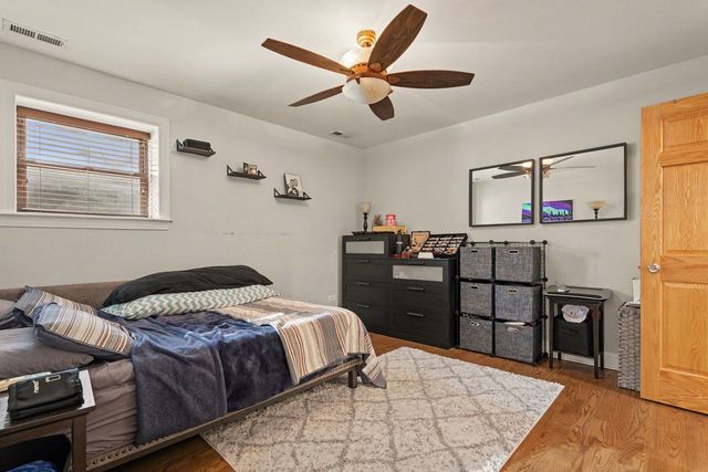 857 W Ainslie Street G, Chicago, IL 60640