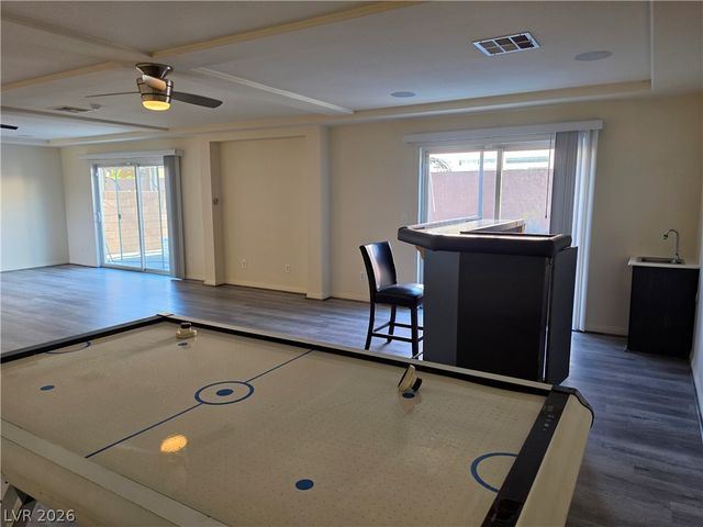 9739 Fox Estate Street, Las Vegas, NV 89141