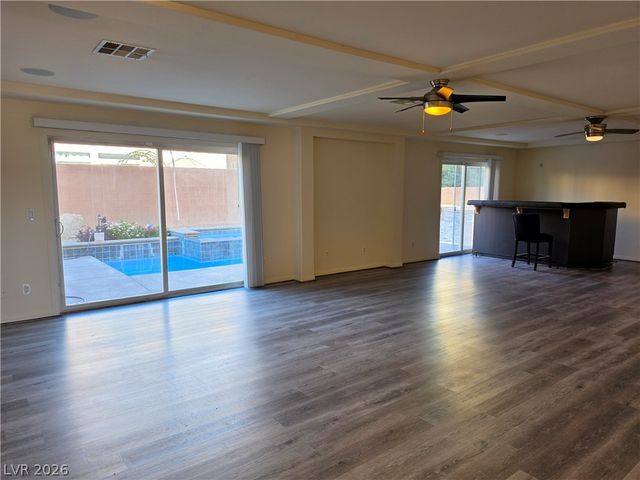 9739 Fox Estate Street, Las Vegas, NV 89141