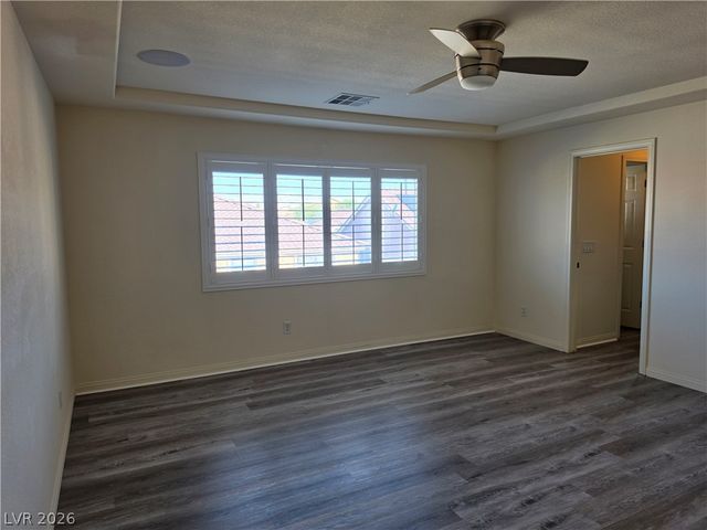 9739 Fox Estate Street, Las Vegas, NV 89141