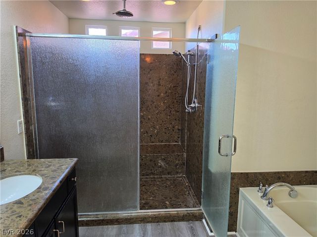 9739 Fox Estate Street, Las Vegas, NV 89141