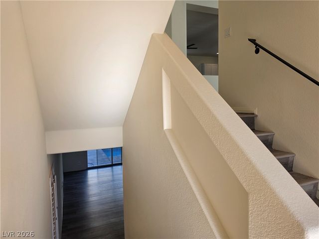 9739 Fox Estate Street, Las Vegas, NV 89141