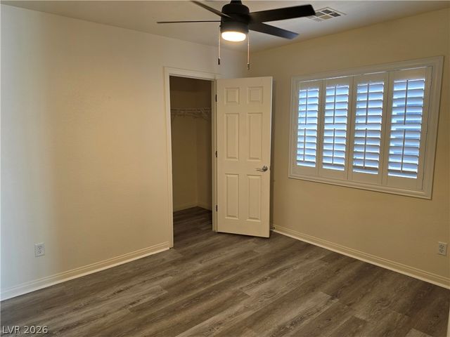 9739 Fox Estate Street, Las Vegas, NV 89141