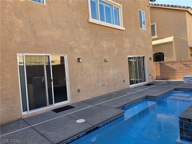 9739 Fox Estate Street, Las Vegas, NV 89141