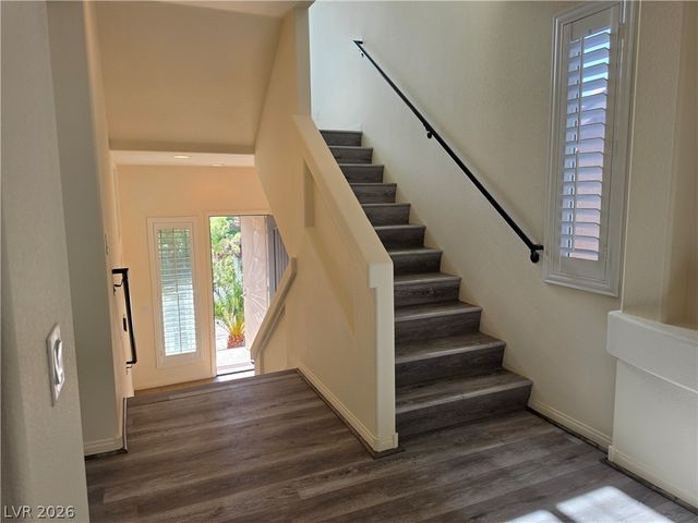9739 Fox Estate Street, Las Vegas, NV 89141