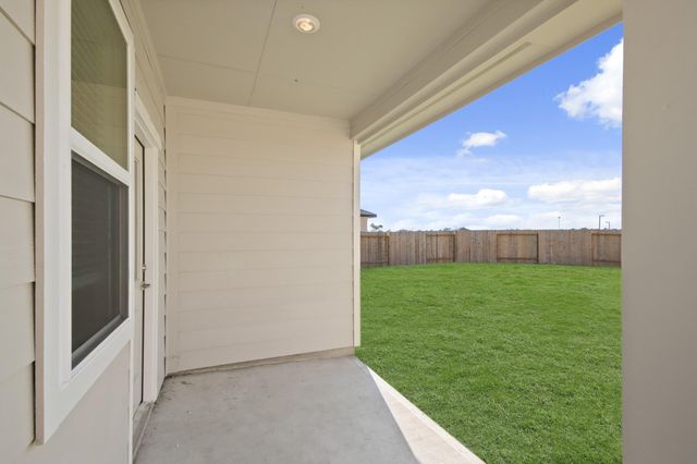 447 East Rose Marie Lane, Montgomery, TX 77356