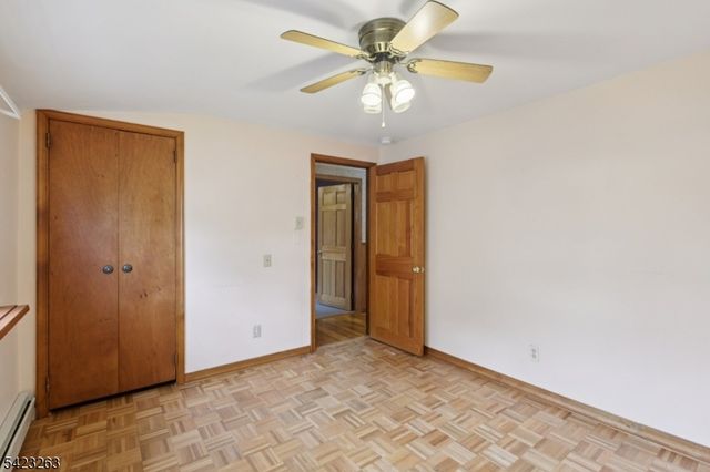 27 Jagoe St, Bergenfield Boro, NJ 07621
