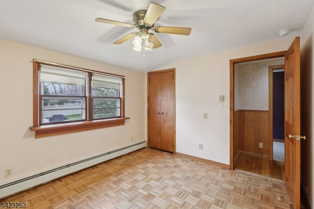 27 Jagoe St, Bergenfield Boro, NJ 07621