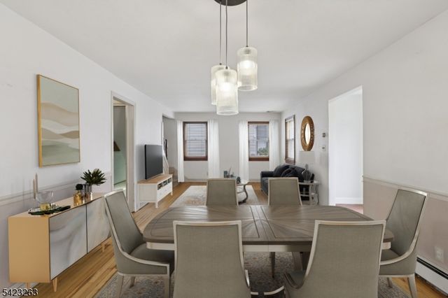 27 Jagoe St, Bergenfield Boro, NJ 07621