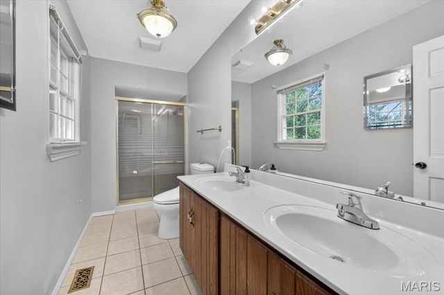 14731 Philip Meadows Court, Florissant, MO 63034