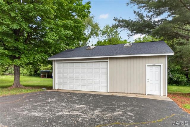 14731 Philip Meadows Court, Florissant, MO 63034