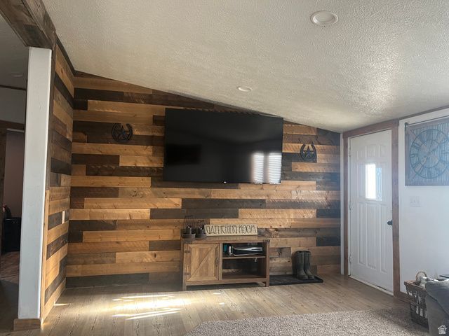 2472 W 3000 N, Roosevelt, UT 84066