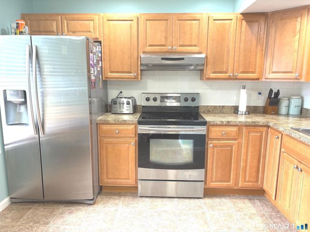166 Old Brookfield Road 33-1, Danbury, CT 06811