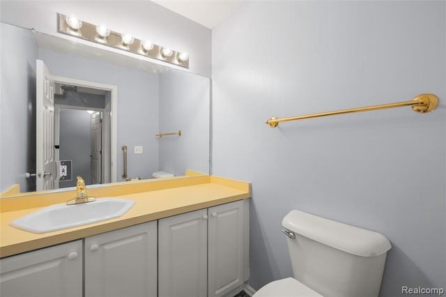 441 Parkview Drive Drive, Detroit, MI 48214