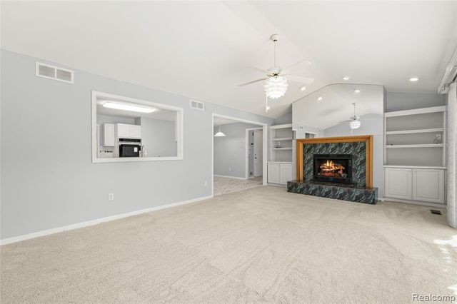 441 Parkview Drive Drive, Detroit, MI 48214