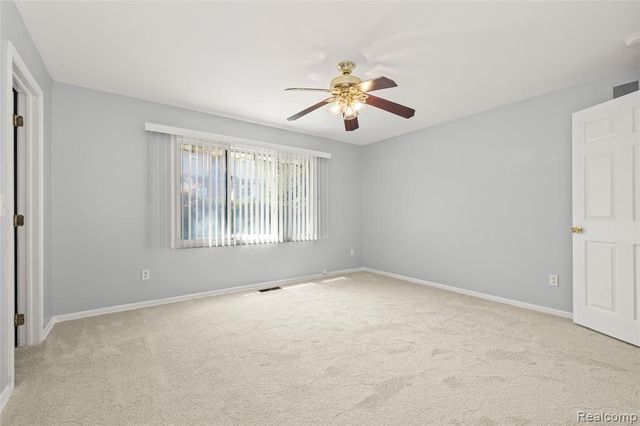 441 Parkview Drive Drive, Detroit, MI 48214