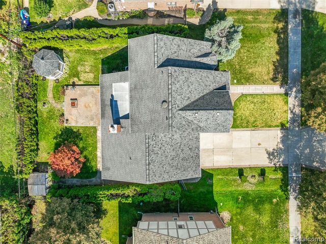 441 Parkview Drive Drive, Detroit, MI 48214